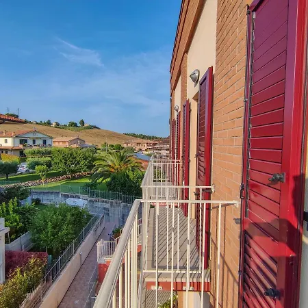 Verdicchio - Confortevole Con Ampio Terrazzo